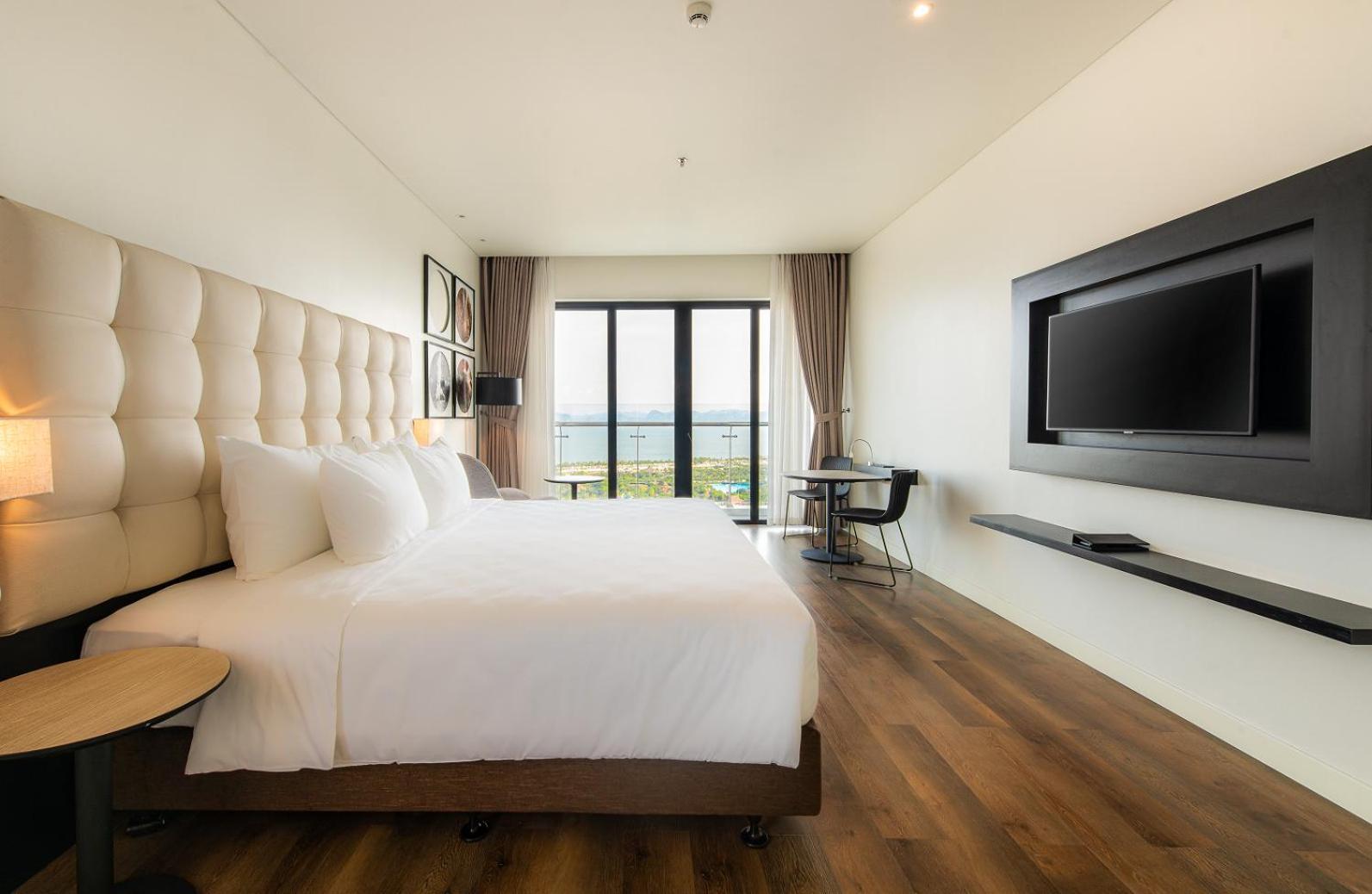 Hotel Soleil Ha Long, Trademark Collection By Wyndham Room photo